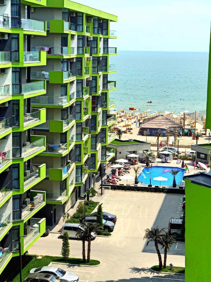 Mur Apartament Alezzi Beach Resort Navodari Exterior photo